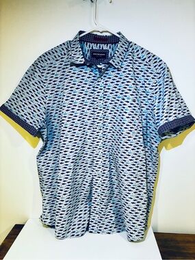 Johnston & Murphy Light Blue Short-Sleeve Button-Down with Navy Shark Print